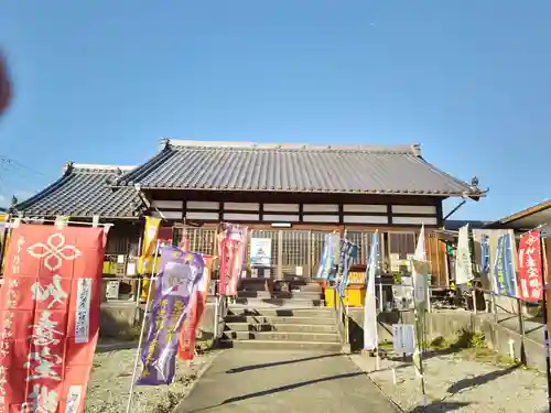 井際山 如意輪寺の本殿・本堂