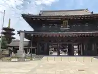川崎大師(平間寺)の山門・神門