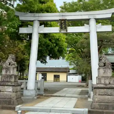 大棚・中川杉山神社(神奈川県)