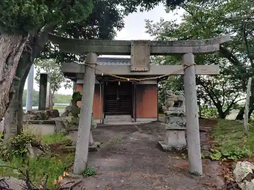 飛渡神社の鳥居