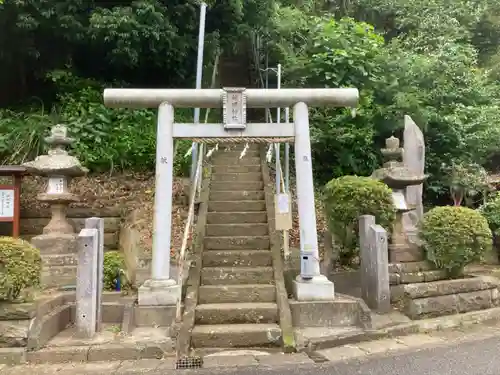 神明神社の鳥居