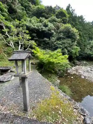 中山神社の周辺