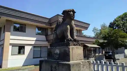 滝川神社の狛犬