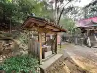 吉田八幡神社の{uncategorized: "未分類", other: "その他", undefined: "問題あり", building: "その他建物", grave: "お墓", sacred_gate: "鳥居", guardian: "狛犬", statue: "像", buddha: "仏像", history: "歴史", nature: "自然", garden: "庭園", animal: "動物", pagoda: "塔", temizu: "手水舎", mountain_gate: "山門・神門", sanctuary: "本殿・本堂", subordinate: "末社・摂社", art: "芸術", scenery: "景色", jizo: "地蔵", ema: "絵馬", goshuin: "御朱印", omikuji: "おみくじ", items: "授与品その他", amulet: "お守り", goshuincho: "御朱印帳", eats: "食事", festival: "お祭り", votive_dance: "神楽", shichigosan: "七五三参", wedding: "結婚式", experience: "体験その他", initially: "初詣", around: "周辺", anti_infection: "感染症対策"}