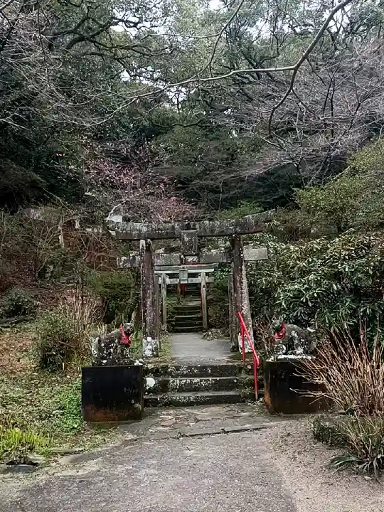 石穴稲荷神社(福岡県)