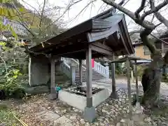 春日神社の手水