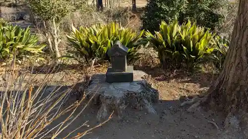 花の尾曳弁財天（尾曳稲荷神社）の末社・摂社