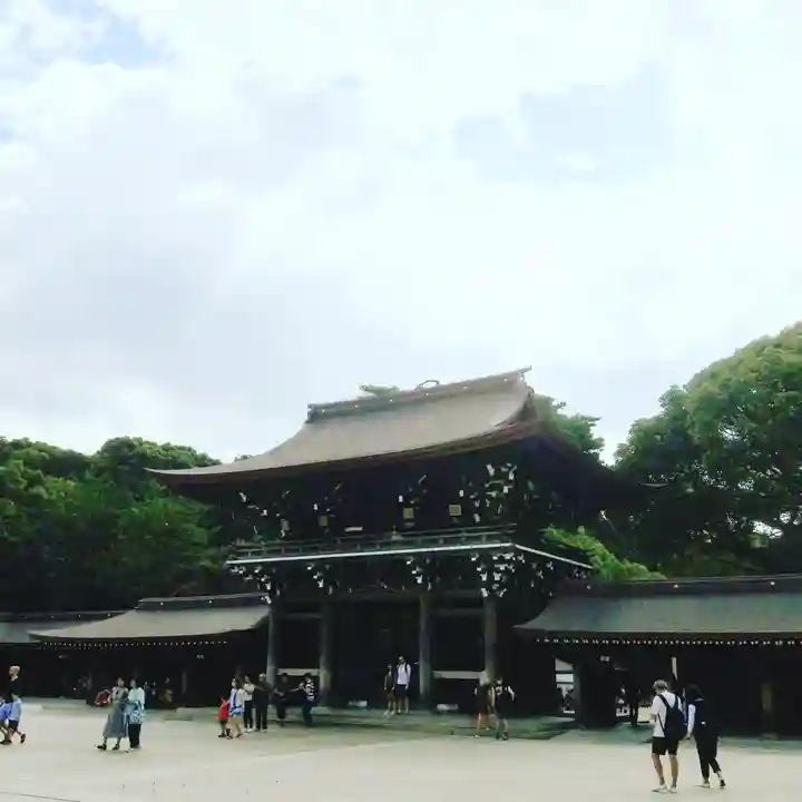 明治神宮の山門・神門