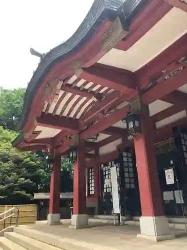 世田谷八幡宮の本殿・本堂