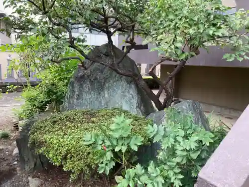 蓮光寺の建物その他