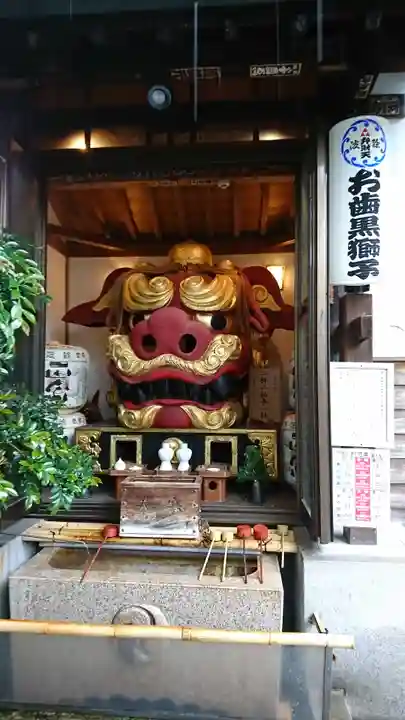 波除神社(波除稲荷神社)の狛犬