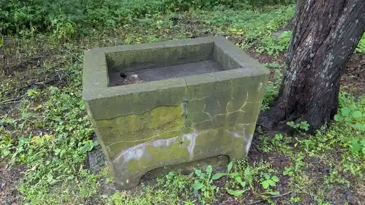 稲荷神社の手水舎