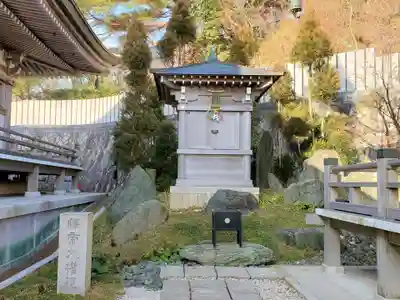 忉利天上寺の末社・摂社