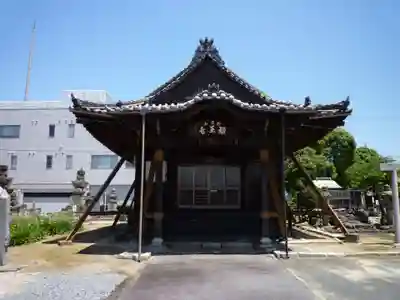 願王寺寒松院の本殿・本堂