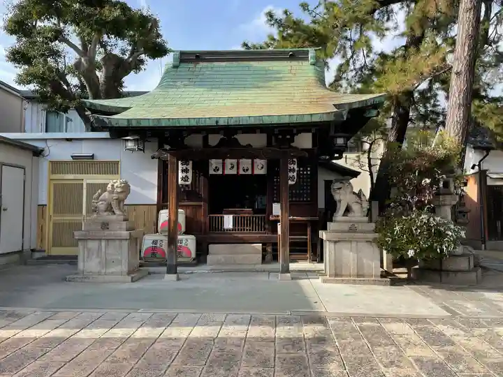 横屋八幡神社の本殿・本堂