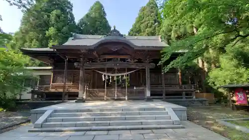 彌高神社の本殿