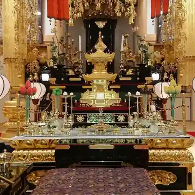 音蔵寺の本殿・本堂