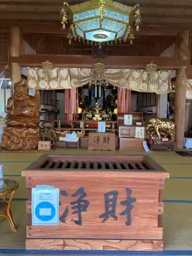 万福寺の本殿・本堂