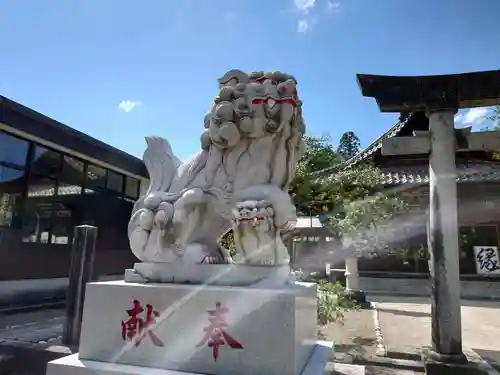 荘内神社の狛犬