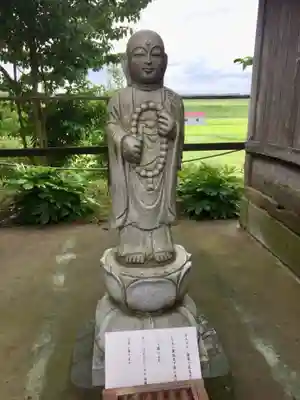 布施弁天 東海寺の地蔵