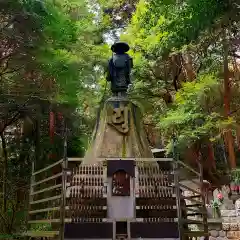 財賀寺の像