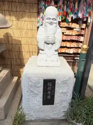 豊受稲荷本宮の{uncategorized: "未分類", other: "その他", undefined: "問題あり", building: "その他建物", grave: "お墓", sacred_gate: "鳥居", guardian: "狛犬", statue: "像", buddha: "仏像", history: "歴史", nature: "自然", garden: "庭園", animal: "動物", pagoda: "塔", temizu: "手水舎", mountain_gate: "山門・神門", sanctuary: "本殿・本堂", subordinate: "末社・摂社", art: "芸術", scenery: "景色", jizo: "地蔵", ema: "絵馬", goshuin: "御朱印", omikuji: "おみくじ", items: "授与品その他", amulet: "お守り", goshuincho: "御朱印帳", eats: "食事", festival: "お祭り", votive_dance: "神楽", shichigosan: "七五三参", wedding: "結婚式", experience: "体験その他", initially: "初詣", around: "周辺", anti_infection: "感染症対策"}