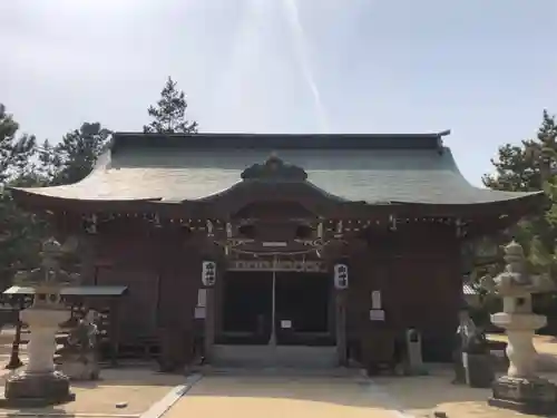 石清水神社の本殿・本堂