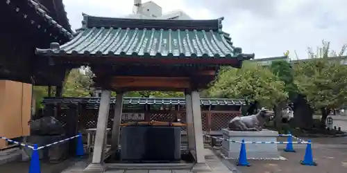 湯島天満宮の手水舎