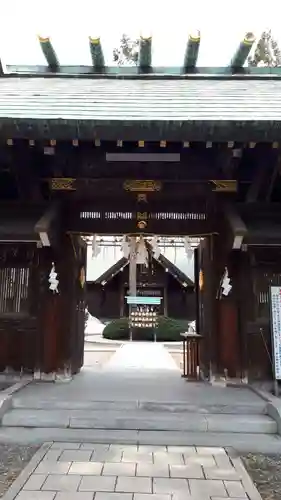 琴似神社の山門・神門