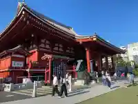 浅草寺の{uncategorized: "未分類", other: "その他", undefined: "問題あり", building: "その他建物", grave: "お墓", sacred_gate: "鳥居", guardian: "狛犬", statue: "像", buddha: "仏像", history: "歴史", nature: "自然", garden: "庭園", animal: "動物", pagoda: "塔", temizu: "手水舎", mountain_gate: "山門・神門", sanctuary: "本殿・本堂", subordinate: "末社・摂社", art: "芸術", scenery: "景色", jizo: "地蔵", ema: "絵馬", goshuin: "御朱印", omikuji: "おみくじ", items: "授与品その他", amulet: "お守り", goshuincho: "御朱印帳", eats: "食事", festival: "お祭り", votive_dance: "神楽", shichigosan: "七五三参", wedding: "結婚式", experience: "体験その他", initially: "初詣", around: "周辺", anti_infection: "感染症対策"}