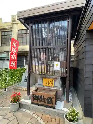 高市神社の本殿・本堂
