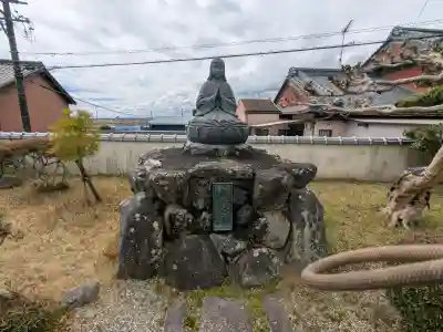 慈恩寺の{uncategorized: "未分類", other: "その他", undefined: "問題あり", building: "その他建物", grave: "お墓", sacred_gate: "鳥居", guardian: "狛犬", statue: "像", buddha: "仏像", history: "歴史", nature: "自然", garden: "庭園", animal: "動物", pagoda: "塔", temizu: "手水舎", mountain_gate: "山門・神門", sanctuary: "本殿・本堂", subordinate: "末社・摂社", art: "芸術", scenery: "景色", jizo: "地蔵", ema: "絵馬", goshuin: "御朱印", omikuji: "おみくじ", items: "授与品その他", amulet: "お守り", goshuincho: "御朱印帳", eats: "食事", festival: "お祭り", votive_dance: "神楽", shichigosan: "七五三参", wedding: "結婚式", experience: "体験その他", initially: "初詣", around: "周辺", anti_infection: "感染症対策"}