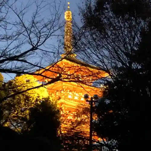 高幡不動尊　金剛寺の塔