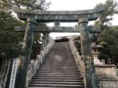 琴彈八幡宮の鳥居