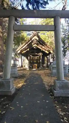 地神社の鳥居