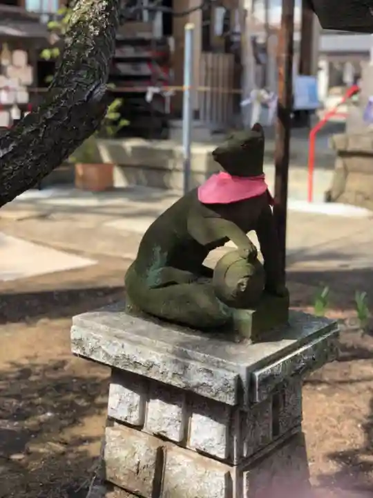 久富稲荷神社の狛犬