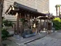 氷川鍬神社の手水舎