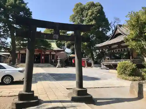 品川神社の鳥居