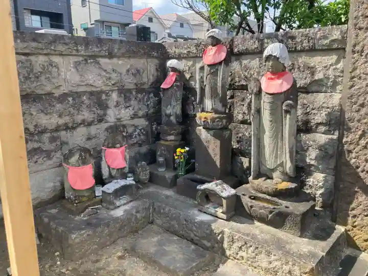 安楽寺の{uncategorized: "未分類", other: "その他", undefined: "問題あり", building: "その他建物", grave: "お墓", sacred_gate: "鳥居", guardian: "狛犬", statue: "像", buddha: "仏像", history: "歴史", nature: "自然", garden: "庭園", animal: "動物", pagoda: "塔", temizu: "手水舎", mountain_gate: "山門・神門", sanctuary: "本殿・本堂", subordinate: "末社・摂社", art: "芸術", scenery: "景色", jizo: "地蔵", ema: "絵馬", goshuin: "御朱印", omikuji: "おみくじ", items: "授与品その他", amulet: "お守り", goshuincho: "御朱印帳", eats: "食事", festival: "お祭り", votive_dance: "神楽", shichigosan: "七五三参", wedding: "結婚式", experience: "体験その他", initially: "初詣", around: "周辺", anti_infection: "感染症対策"}