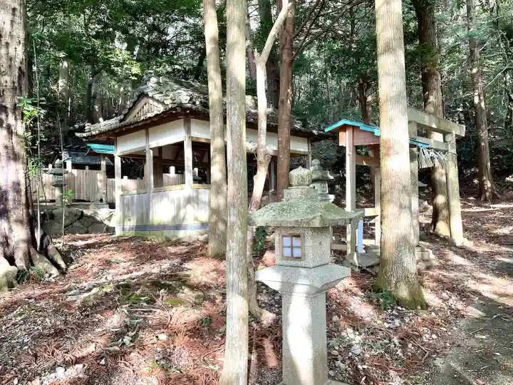津留八柱神社のその他建物