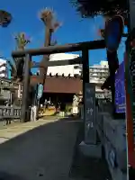 高円寺氷川神社の{uncategorized: "未分類", other: "その他", undefined: "問題あり", building: "その他建物", grave: "お墓", sacred_gate: "鳥居", guardian: "狛犬", statue: "像", buddha: "仏像", history: "歴史", nature: "自然", garden: "庭園", animal: "動物", pagoda: "塔", temizu: "手水舎", mountain_gate: "山門・神門", sanctuary: "本殿・本堂", subordinate: "末社・摂社", art: "芸術", scenery: "景色", jizo: "地蔵", ema: "絵馬", goshuin: "御朱印", omikuji: "おみくじ", items: "授与品その他", amulet: "お守り", goshuincho: "御朱印帳", eats: "食事", festival: "お祭り", votive_dance: "神楽", shichigosan: "七五三参", wedding: "結婚式", experience: "体験その他", initially: "初詣", around: "周辺", anti_infection: "感染症対策"}