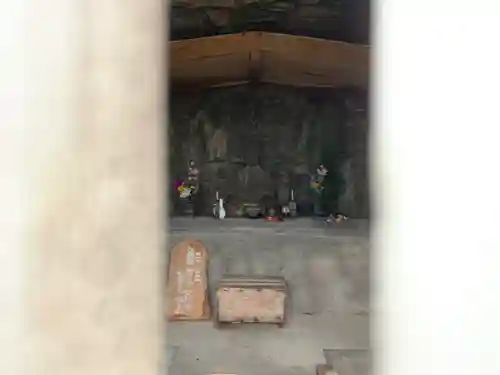 堂坂薬師堂のその他建物