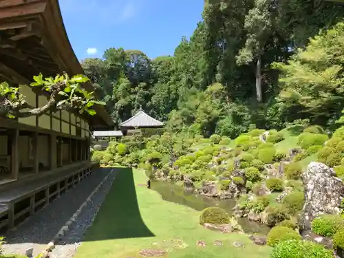 龍潭寺の庭園