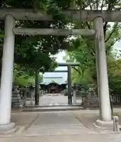 溝旗神社(肇國神社)の鳥居