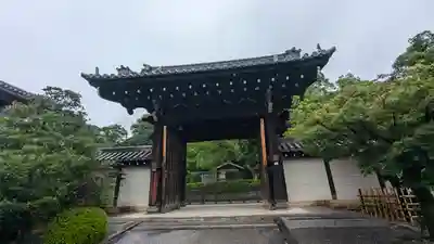 大雲院の山門・神門