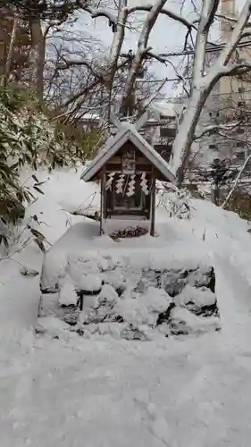 湯澤神社の末社・摂社