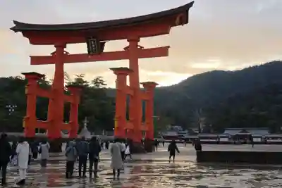 厳島神社(広島県)