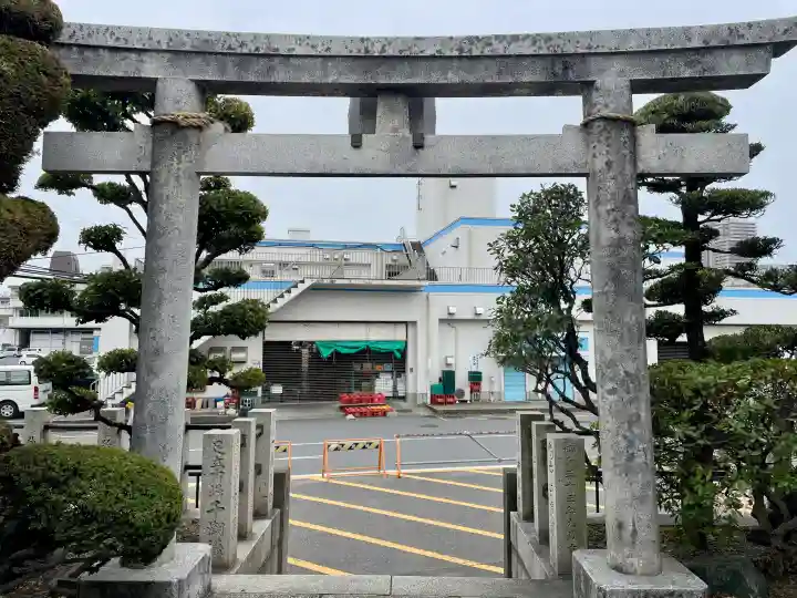 千潮金刀比羅宮の{uncategorized: "未分類", other: "その他", undefined: "問題あり", building: "その他建物", grave: "お墓", sacred_gate: "鳥居", guardian: "狛犬", statue: "像", buddha: "仏像", history: "歴史", nature: "自然", garden: "庭園", animal: "動物", pagoda: "塔", temizu: "手水舎", mountain_gate: "山門・神門", sanctuary: "本殿・本堂", subordinate: "末社・摂社", art: "芸術", scenery: "景色", jizo: "地蔵", ema: "絵馬", goshuin: "御朱印", omikuji: "おみくじ", items: "授与品その他", amulet: "お守り", goshuincho: "御朱印帳", eats: "食事", festival: "お祭り", votive_dance: "神楽", shichigosan: "七五三参", wedding: "結婚式", experience: "体験その他", initially: "初詣", around: "周辺", anti_infection: "感染症対策"}