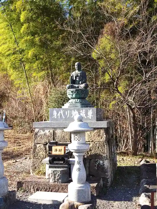 永福寺 童子堂(埼玉県)