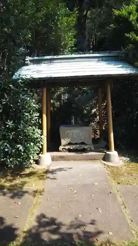 新井神社の手水舎